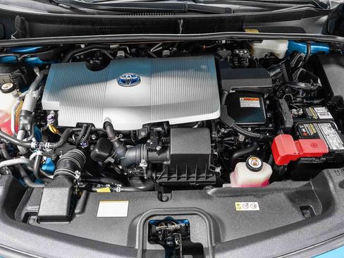 Used 2017 Toyota Prius Prime Plus w/ Carpet Mat Package FWD image 28