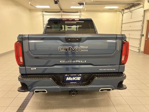 Used 2025 GMC Sierra 1500 Denali Ultimate AWD/4WD image 5