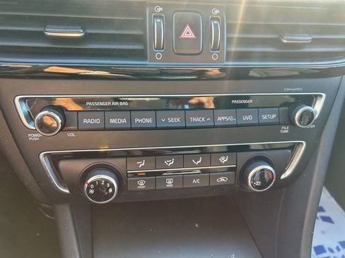 Used 2018 Kia Optima LX w/ Convenience Package image 24