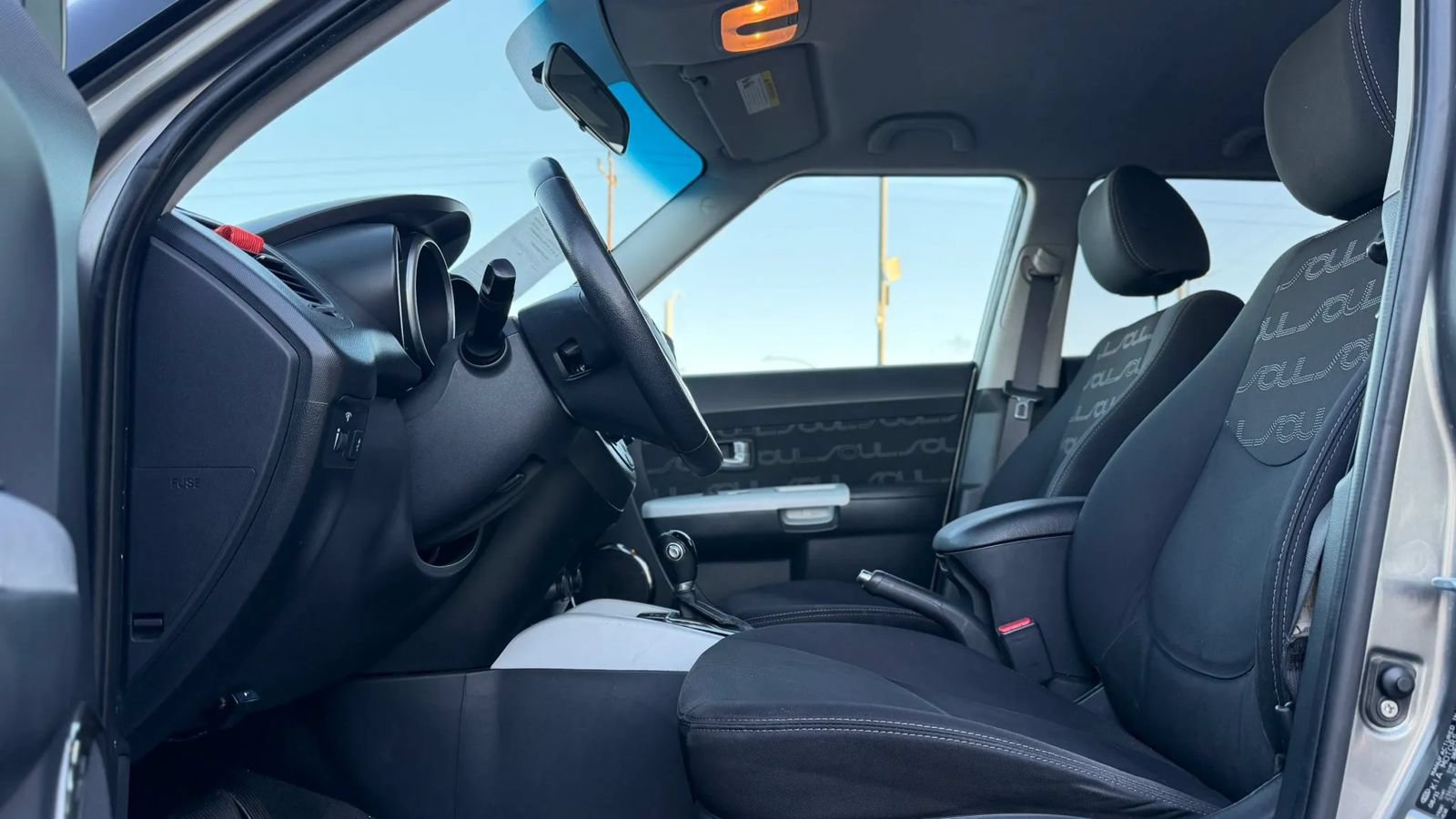 Used 2012 Kia Soul + FWD image 10