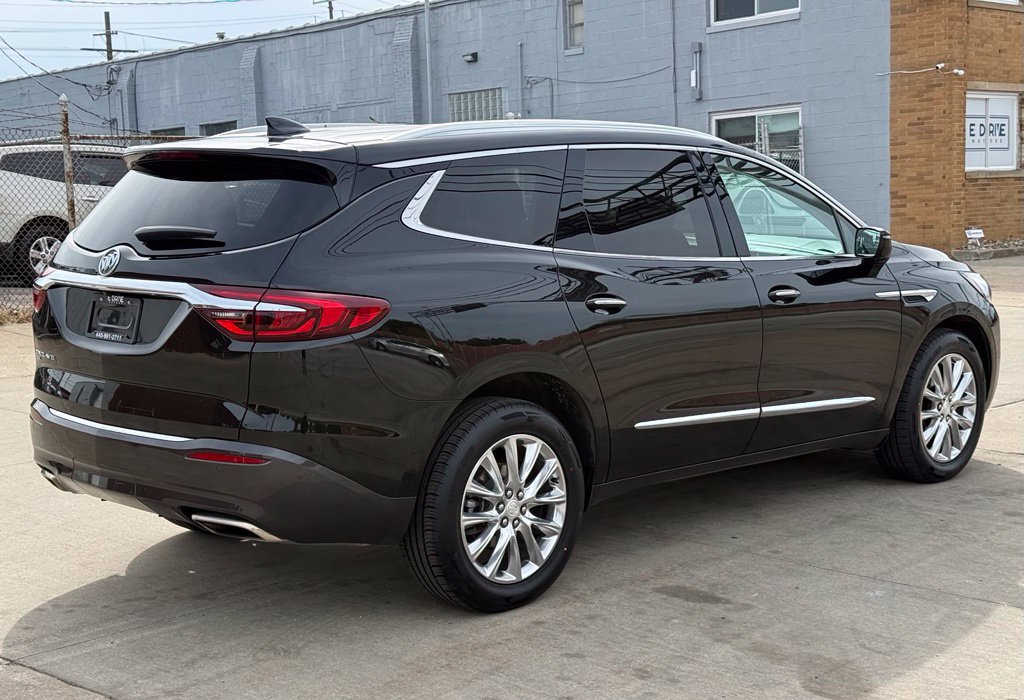 Used 2020 Buick Enclave Essence w/ Trailering Package, 5000 lbs. AWD/4WD image 6