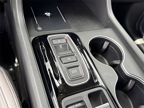 New 2025 Honda Pilot Touring image 31