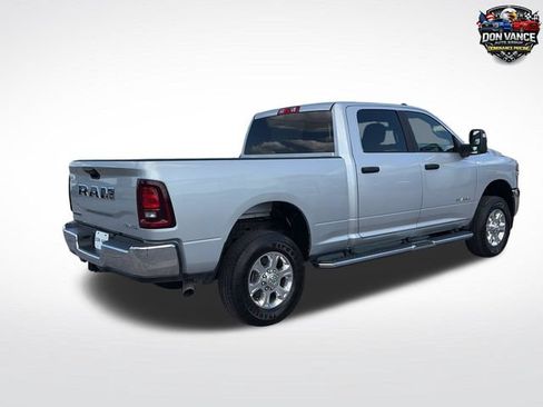Used 2026 RAM 2500 Big Horn AWD/4WD image 5