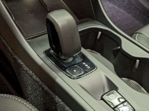 New 2026 Volvo XC40 B5 Core w/ Climate Package image 19