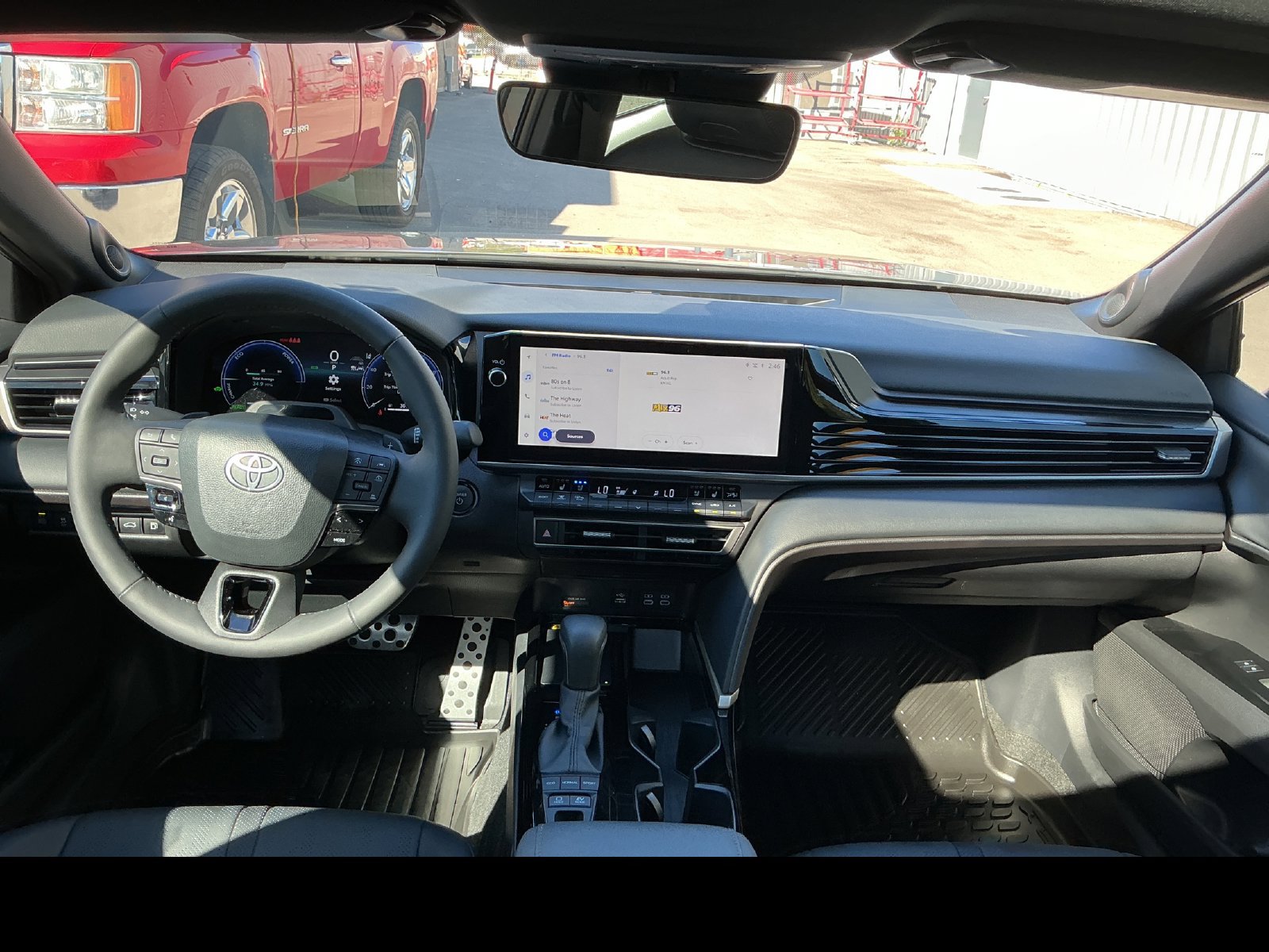 Used 2025 Toyota Camry XSE w/ Premium Plus Package AWD/4WD image 13