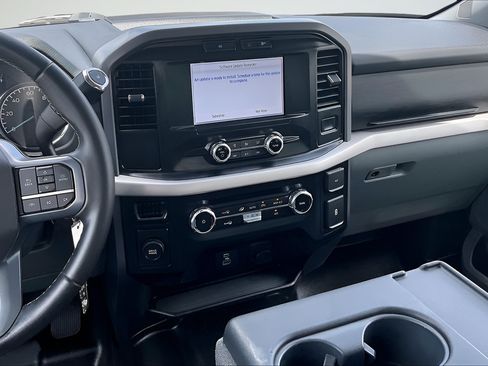 Certified 2023 Ford F150 XLT RWD image 9