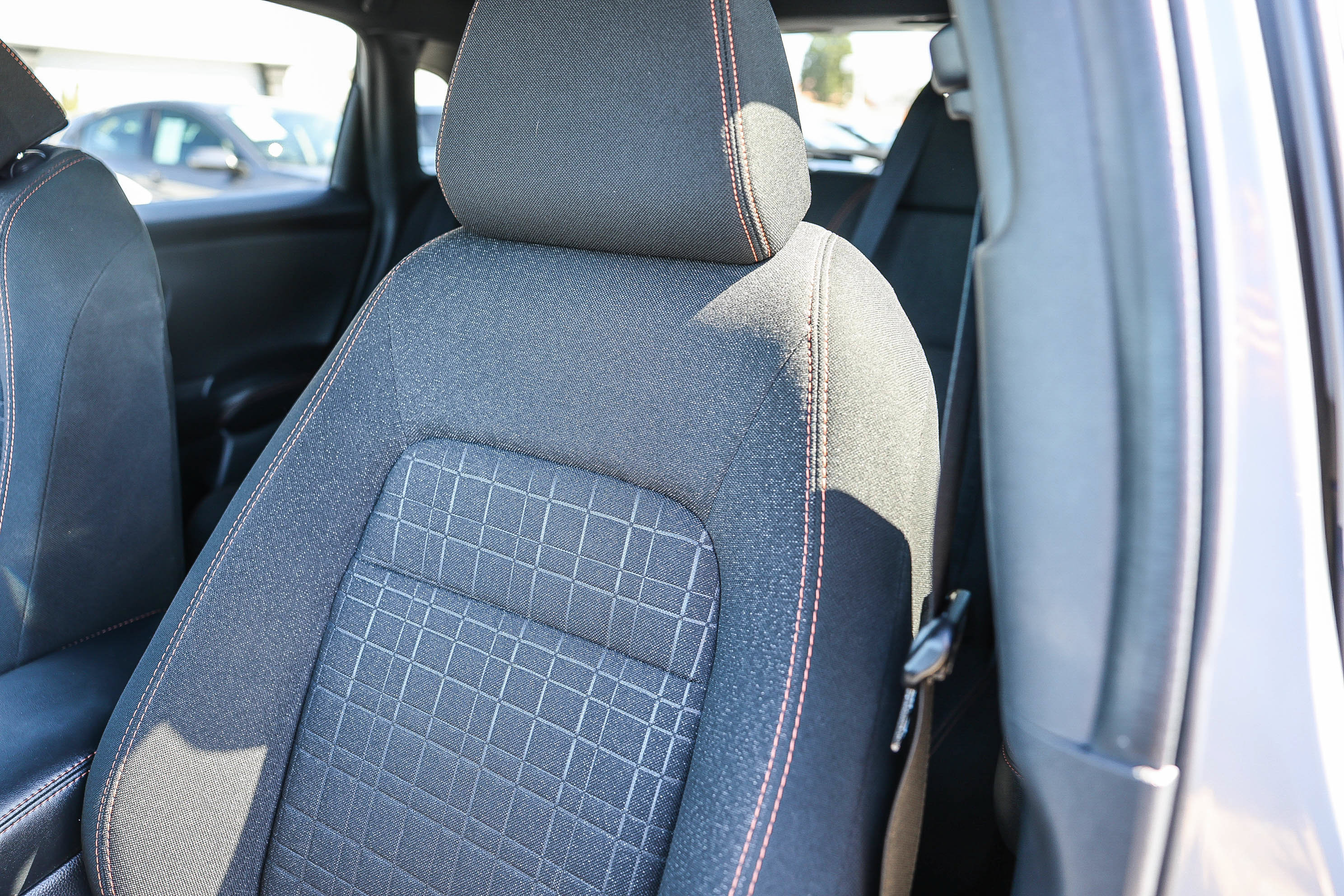 Certified 2025 Honda HR-V Sport image 15