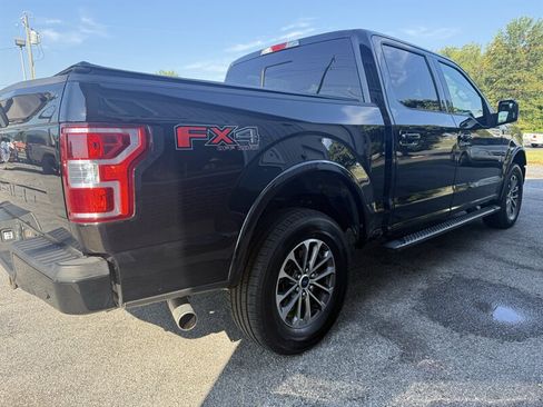 Used 2018 Ford F150 XLT w/ Equipment Group 302A Luxury AWD/4WD image 6