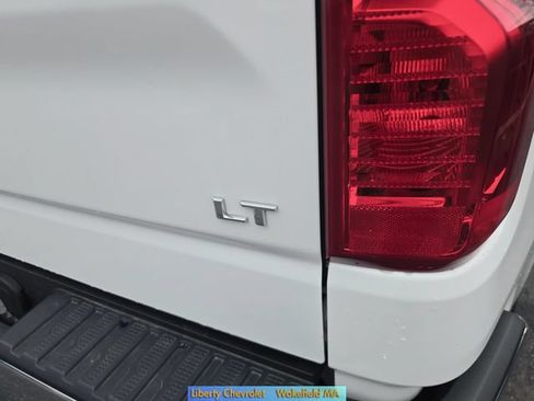 Used 2025 Chevrolet Silverado 1500 LT AWD/4WD image 9