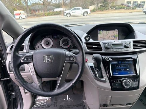 Used 2014 Honda Odyssey EX-L image 18