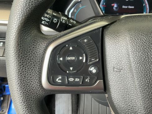 Used 2018 Honda Civic EX image 11