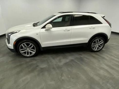 Used 2019 Cadillac XT4 Sport AWD/4WD image 3