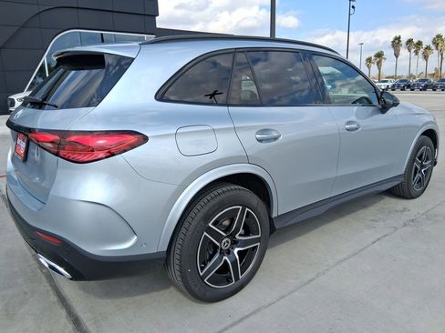 New 2026 Mercedes-Benz GLC 300 image 9