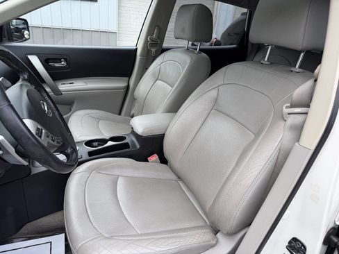 Used 2009 Nissan Rogue SL w/ Premium Pkg AWD/4WD image 12