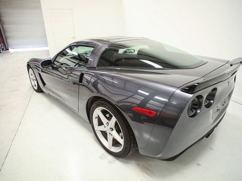 Used 2013 Chevrolet Corvette Coupe RWD image 13