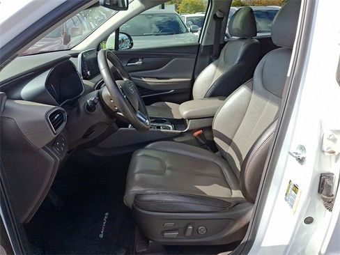 Used 2020 Hyundai Santa Fe Limited image 10