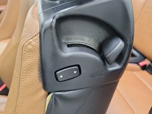 Used 2013 BMW 335i Convertible RWD image 12