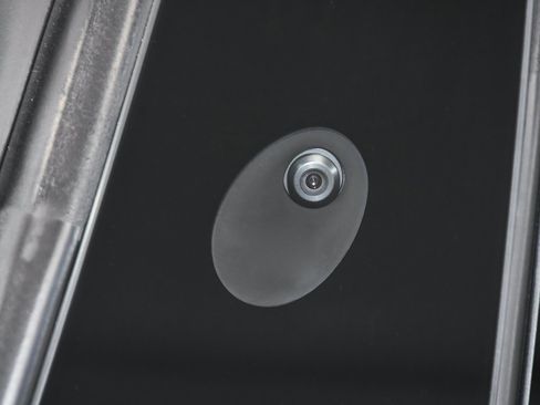 Used 2021 Tesla Model S Plaid image 12