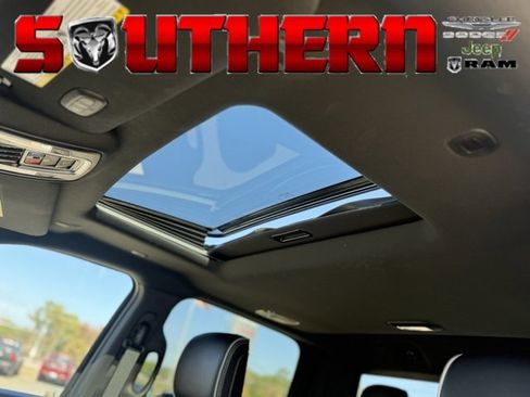 Used 2024 RAM 2500 Limited image 17