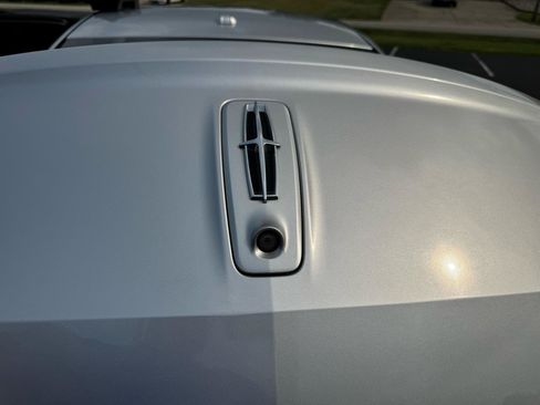 Used 2014 Lincoln MKS FWD image 22