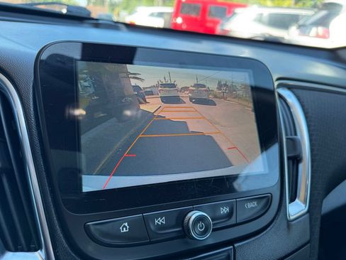 Used 2016 Chevrolet Malibu LT FWD image 36