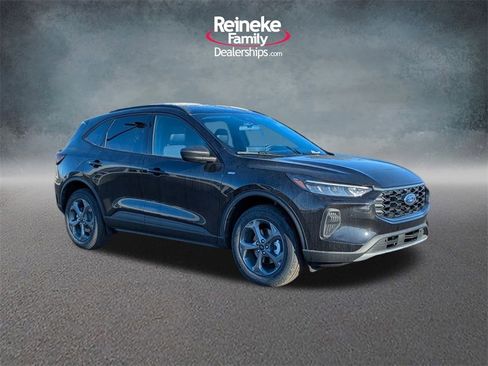 New 2026 Ford Escape ST-Line w/ Tech Pack #1 image 3