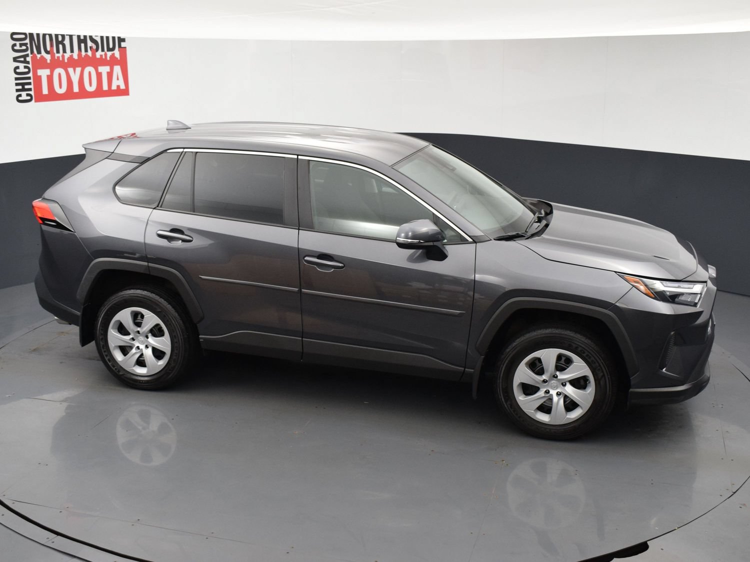 Used 2023 Toyota RAV4 LE AWD/4WD image 21