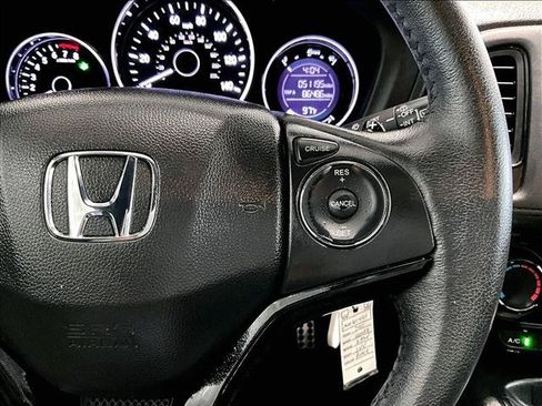Used 2021 Honda HR-V Sport image 21