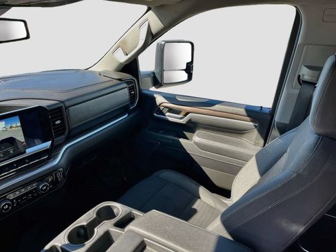 Used 2025 Chevrolet Silverado 2500 LT w/ Safety Package AWD/4WD image 23