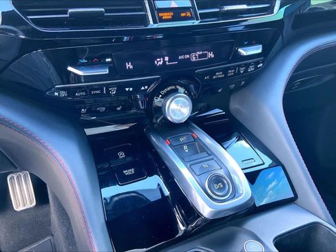 Used 2022 Acura MDX A-Spec image 31