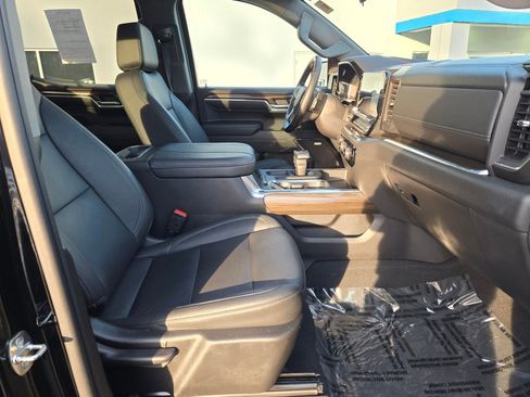 Certified 2024 Chevrolet Silverado 1500 LT Trail Boss w/ LT Trail Boss Premium Package image 6