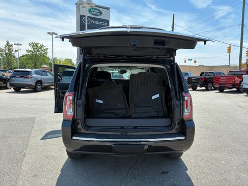 Used 2020 GMC Yukon Denali w/ Open Road Package AWD/4WD image 18