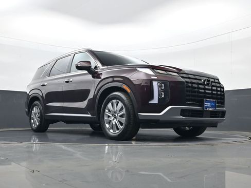Used 2023 Hyundai Palisade SEL w/ Cargo Package image 24