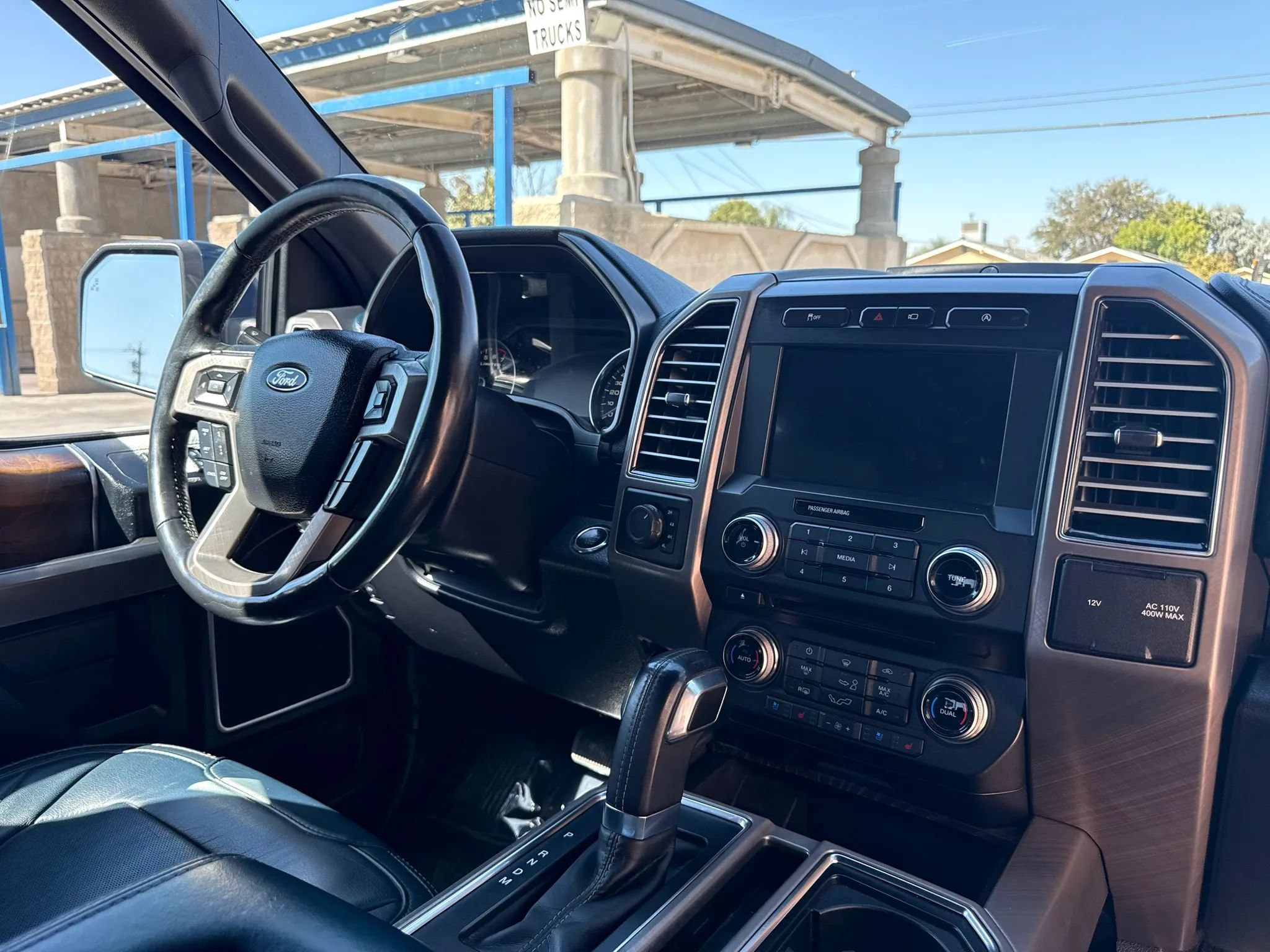 Used 2018 Ford F150 Limited AWD/4WD image 18