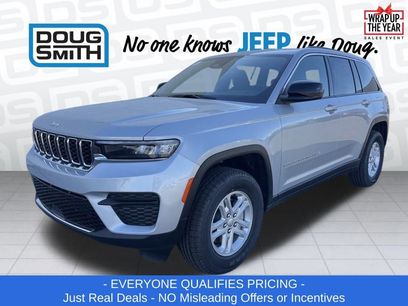 New 2025 Jeep Grand Cherokee Laredo w/ Trailer Tow Package