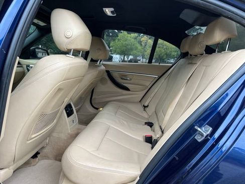 Used 2016 BMW 328i Sedan RWD image 16