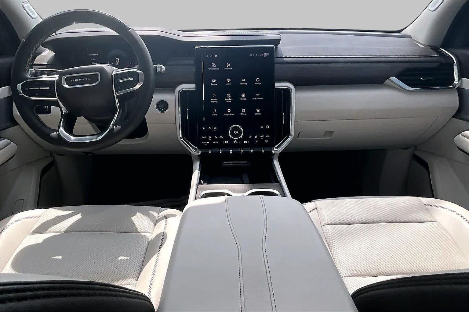 Used 2024 GMC Acadia Denali w/ Super Cruise Package FWD image 16