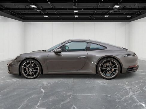 Used 2021 Porsche 911 Carrera S image 2