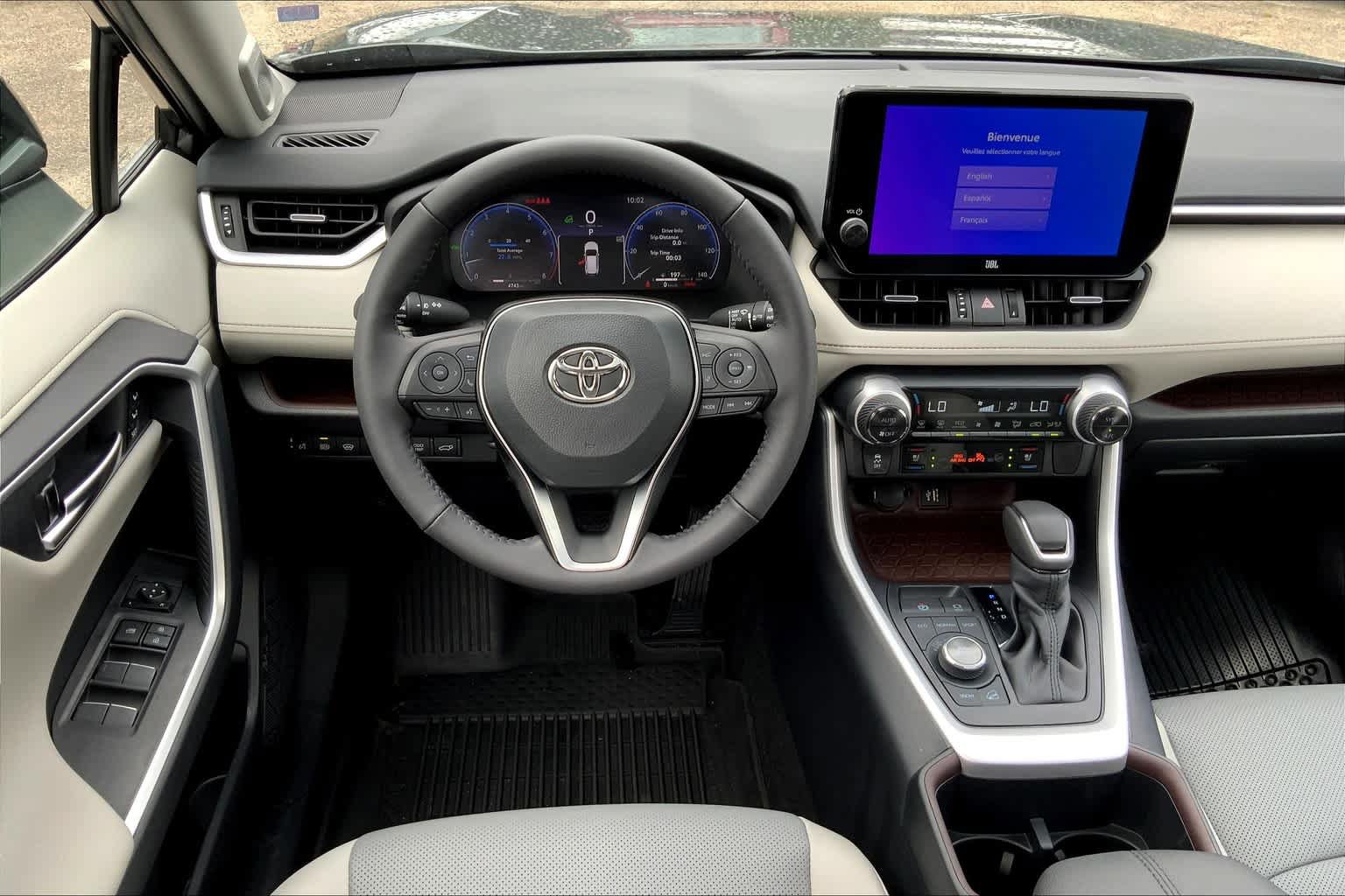 Used 2024 Toyota RAV4 Limited w/ Weather Package AWD/4WD image 6