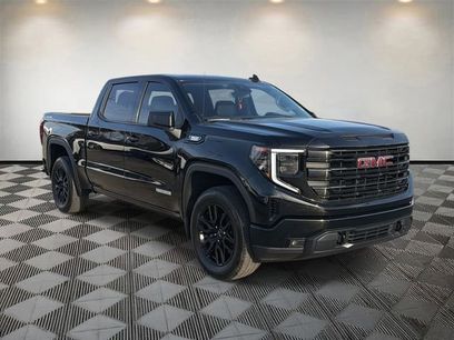 Used 2025 GMC Sierra 1500 Elevation
