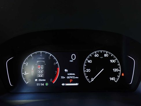 Certified 2025 Honda Pilot Touring image 19