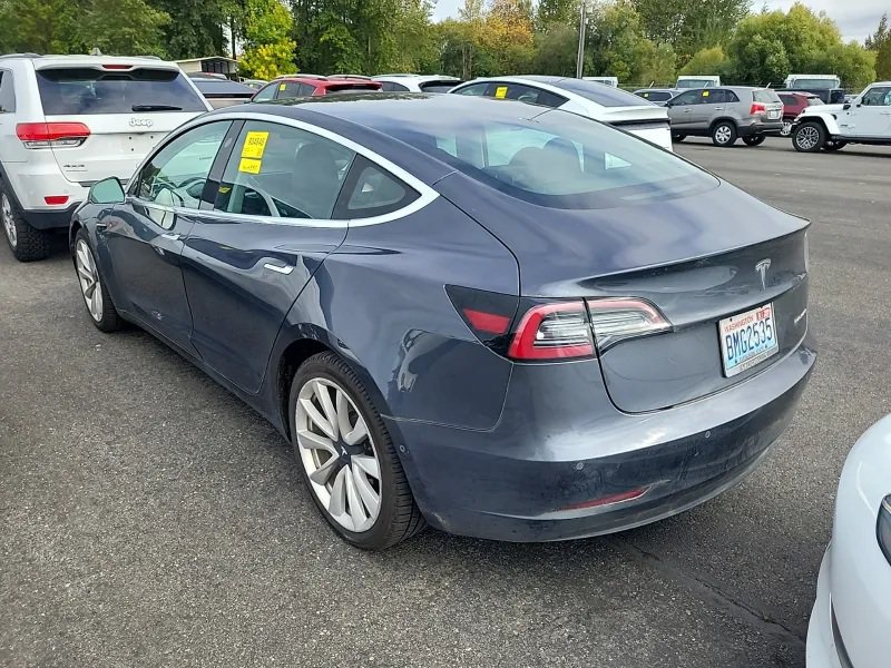 Used 2018 Tesla Model 3 Long Range AWD/4WD image 2