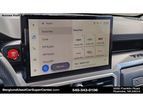 Used 2024 Toyota Tacoma TRD Sport image 26