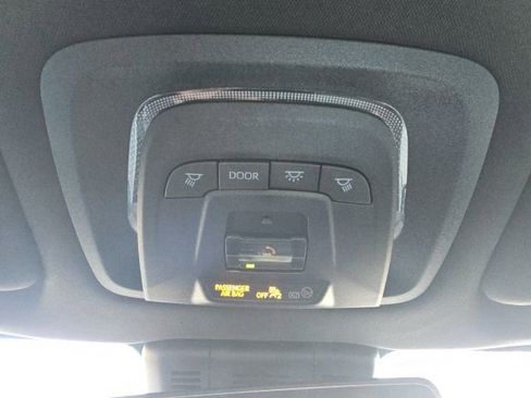 Used 2025 Toyota Crown XLE image 49