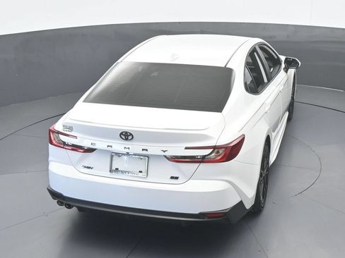 Used 2026 Toyota Camry SE FWD image 54