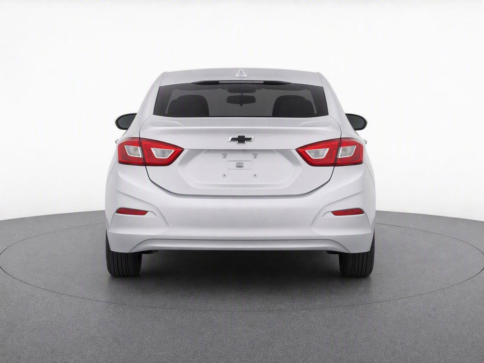 Used 2018 Chevrolet Cruze LS FWD image 17