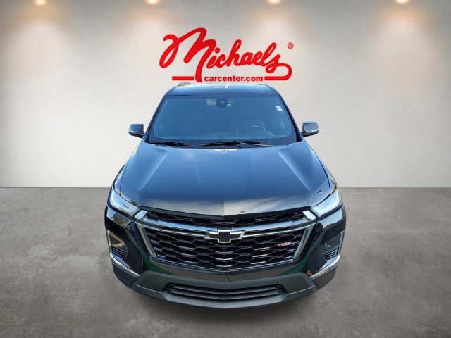 Used 2023 Chevrolet Traverse RS w/ LPO, Floor Liner Package AWD/4WD image 2