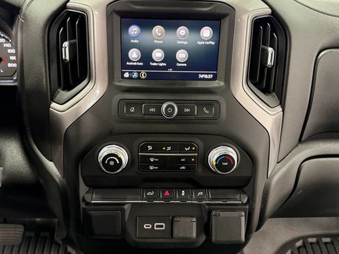Used 2022 GMC Sierra 2500 Pro w/ Convenience Package AWD/4WD image 18