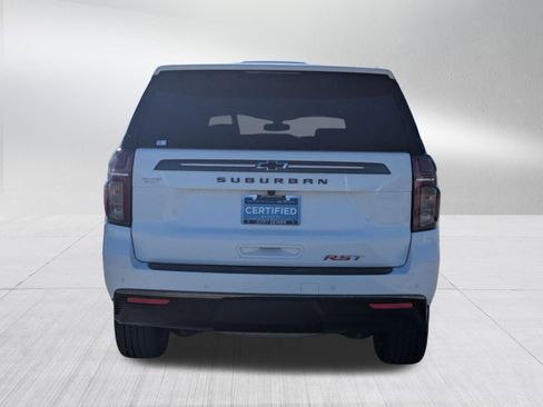 Used 2022 Chevrolet Suburban RST w/ Luxury Package image 5