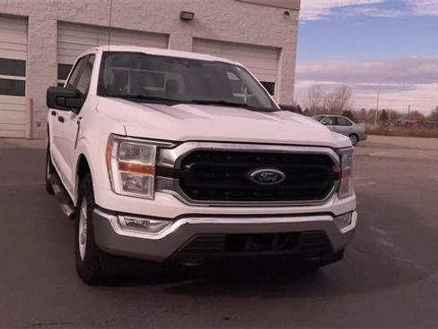 Used 2021 Ford F150 XLT w/ Trailer Tow Package image 4